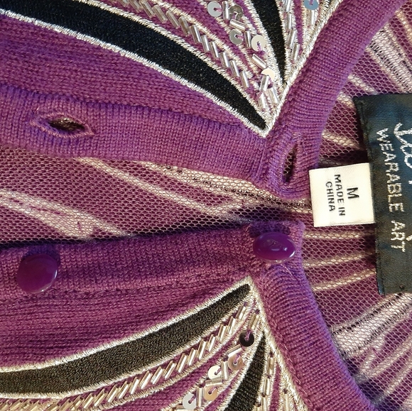 Bob Mackie Wearable Art - Picture 8 of 9